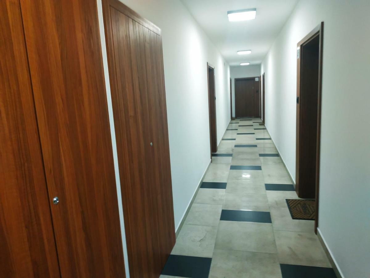 Oskar Apartament Centrum Pkp Миньск-Мазовецки Экстерьер фото